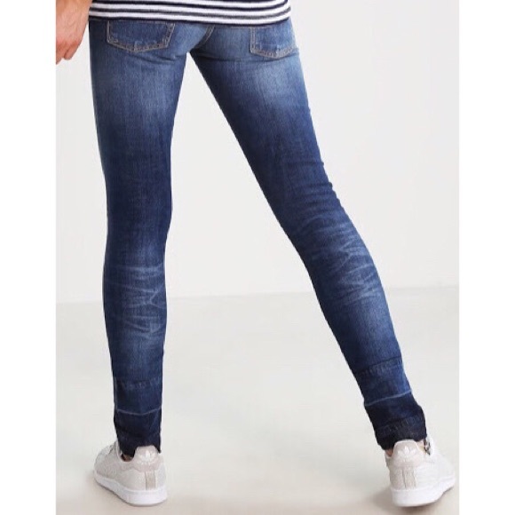 Nudie Jeans Co. “Skinny Lin Turn Downs” Jeans - Picture 3 of 10